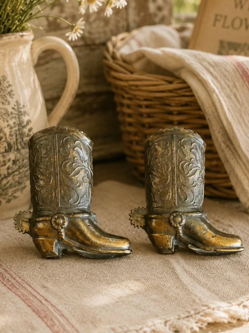 Vintage Western Cowboy Boots Salt & Pepper Shakers